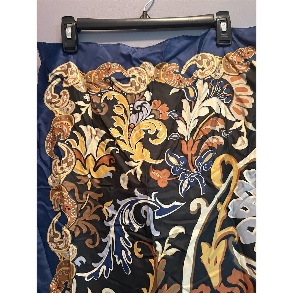Carol Adler  Vintage Square Scarf Womens 34x36 Baroque Floral Navy - Picture 3 of 4